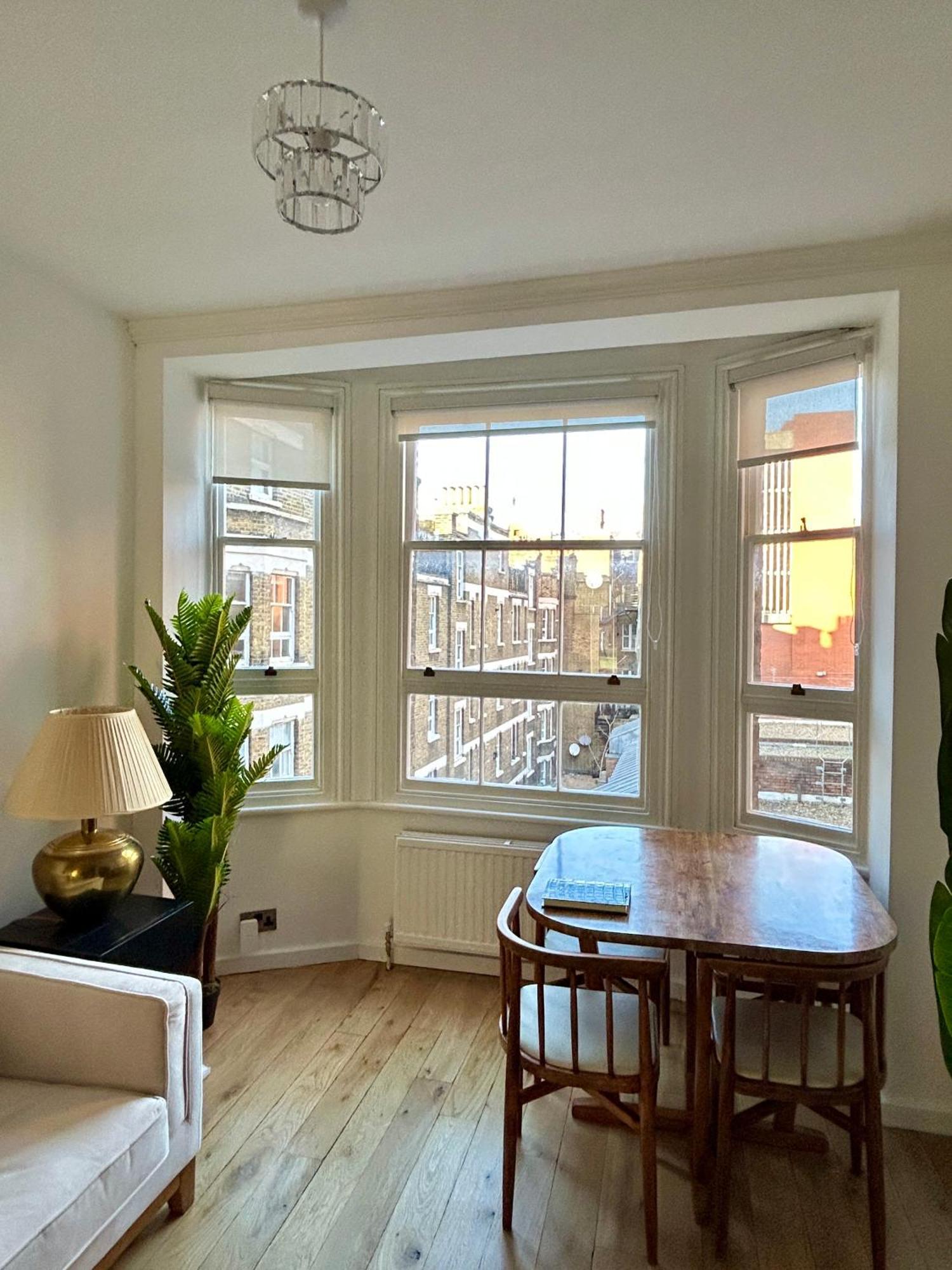 Mayfair - Two Bed, One Bath Apartment *